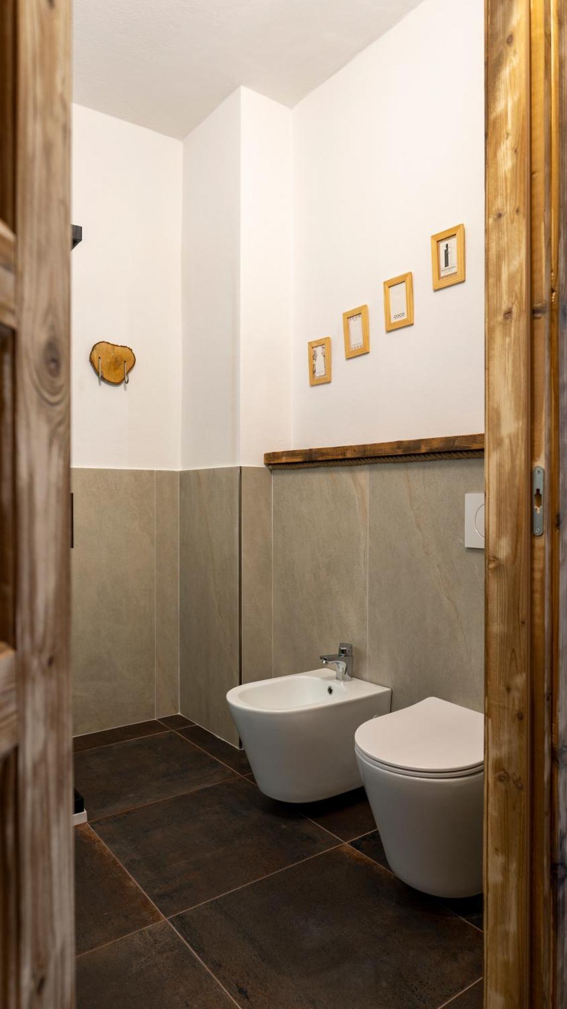 Salice Divino Hotel Lezzeno Szoba fotó