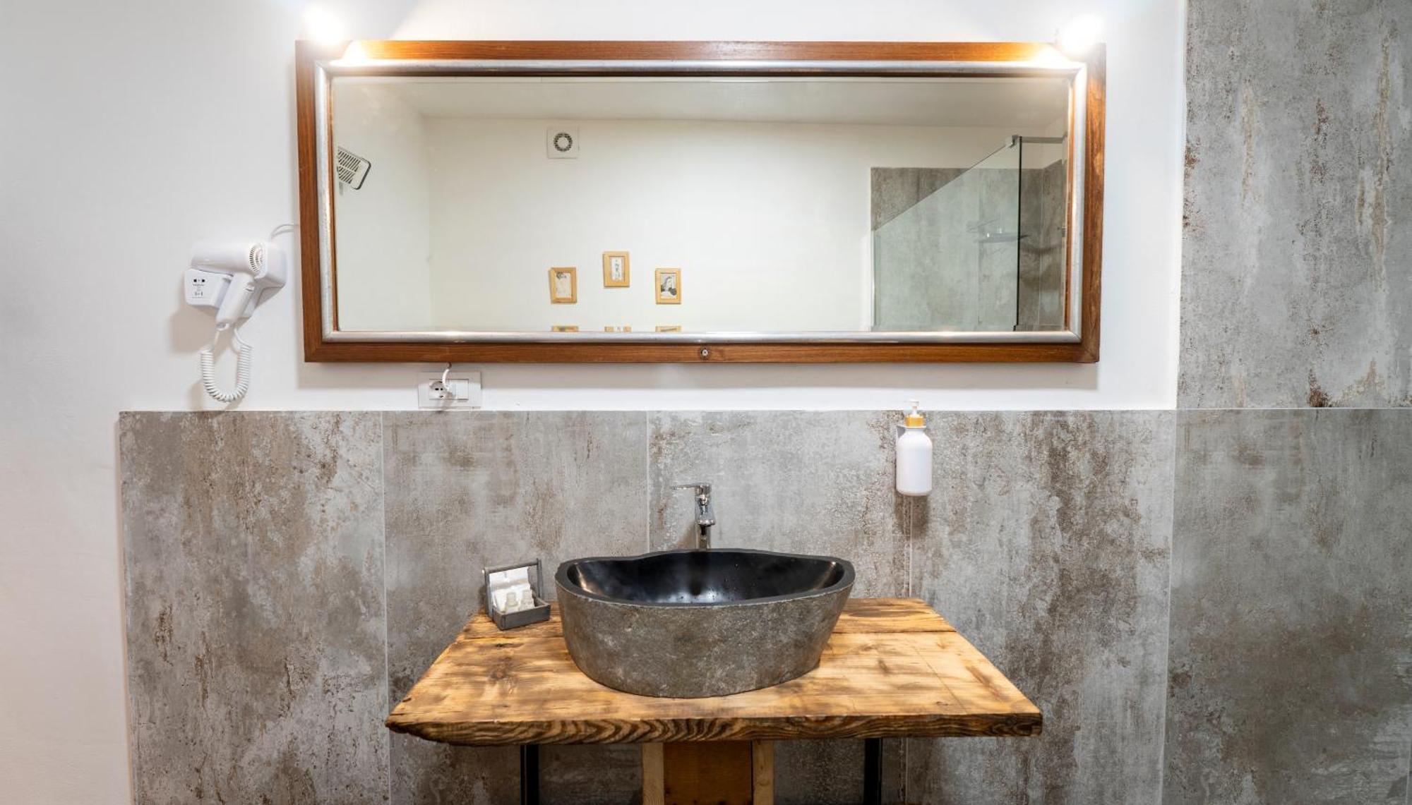 Salice Divino Hotel Lezzeno Szoba fotó