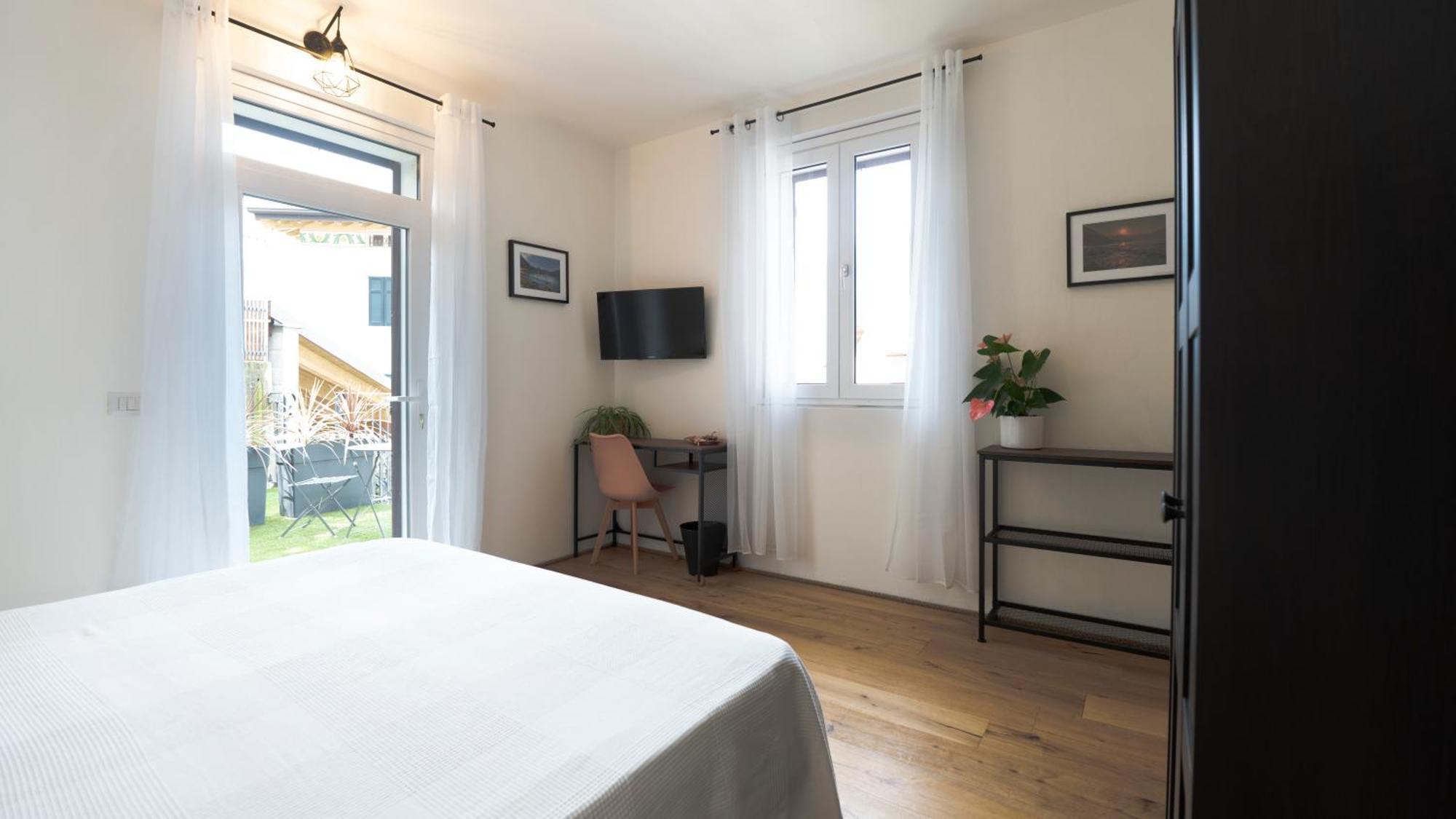 Salice Divino Hotel Lezzeno Szoba fotó