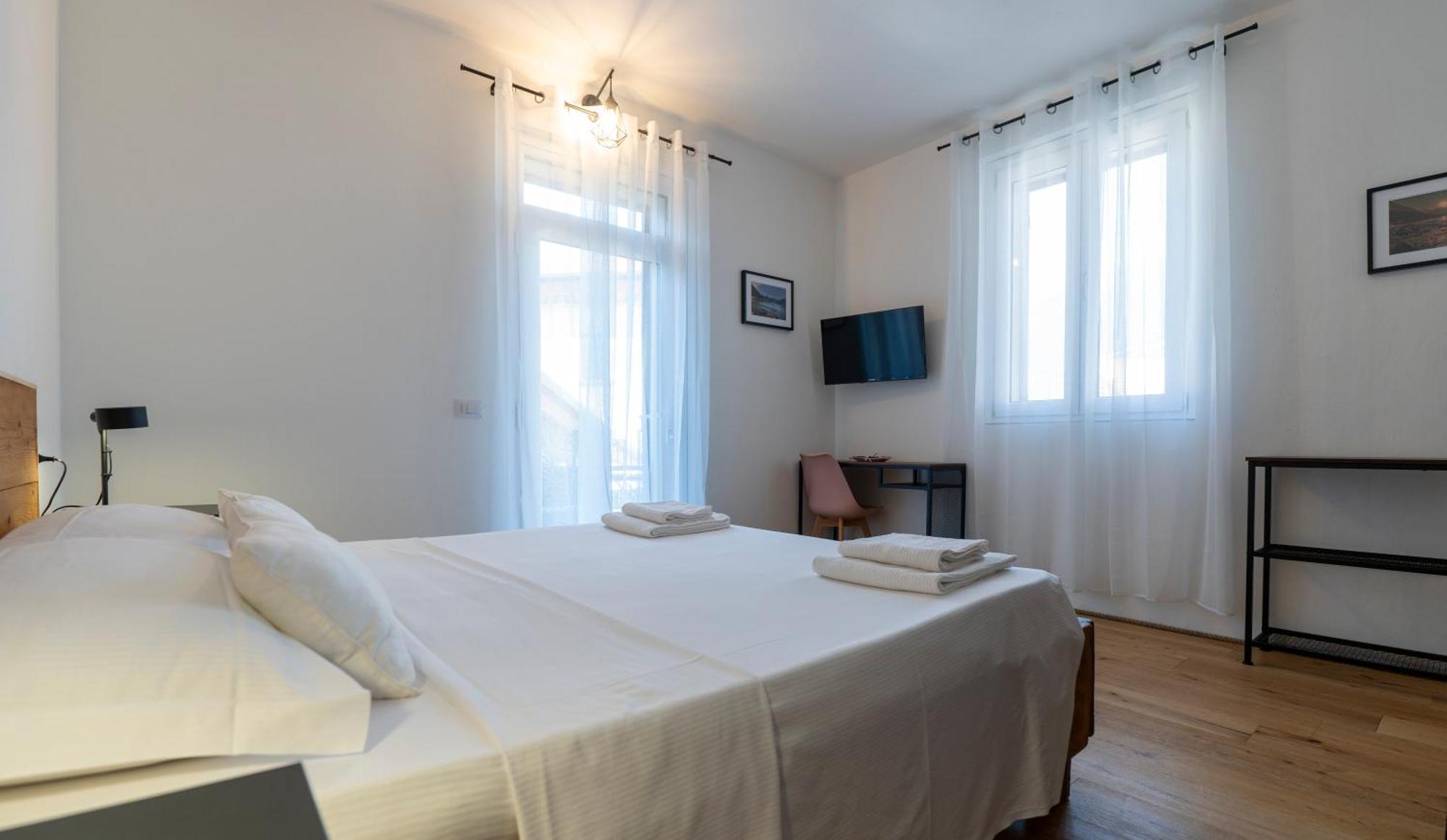 Salice Divino Hotel Lezzeno Kültér fotó
